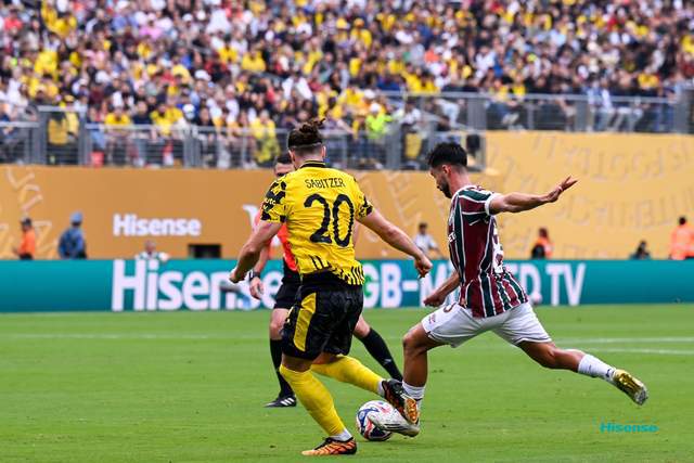 球迷狂熱，0-0激戰(zhàn)！調(diào)侃弟媳父心。