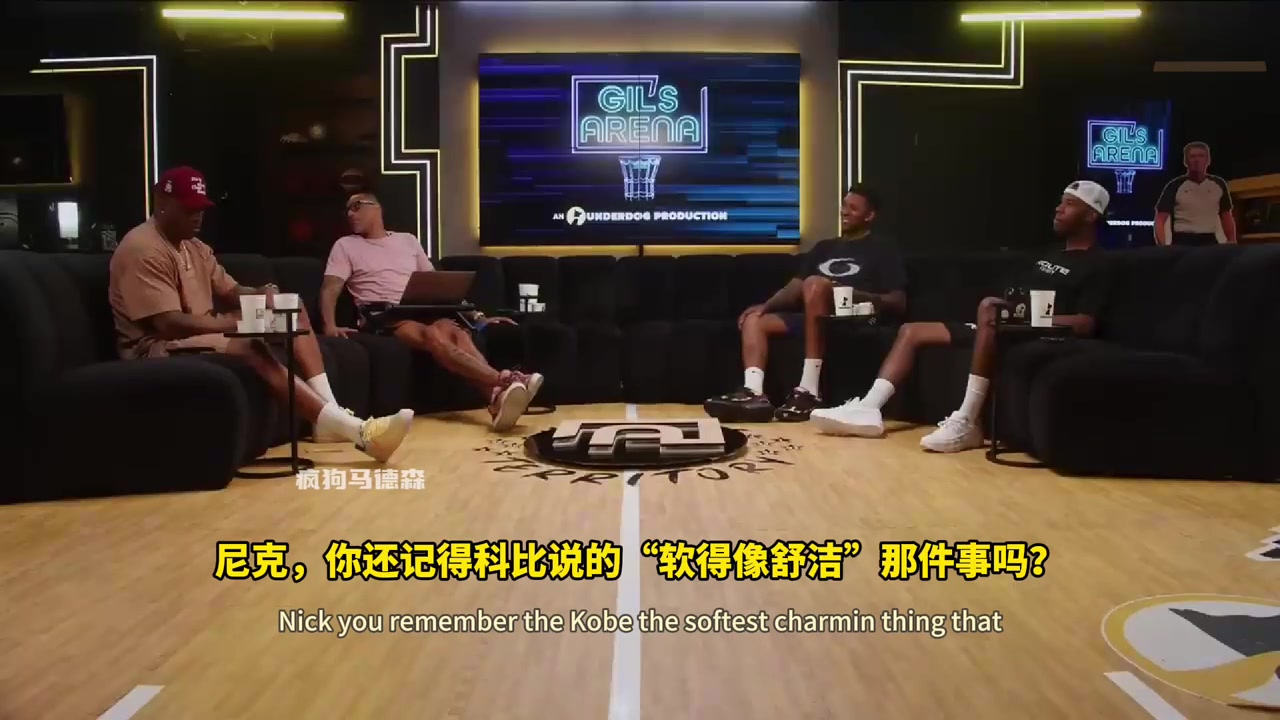 尼克-楊林書豪此前在訓練中總是會哭科比不喜歡這樣軟弱表現(xiàn)