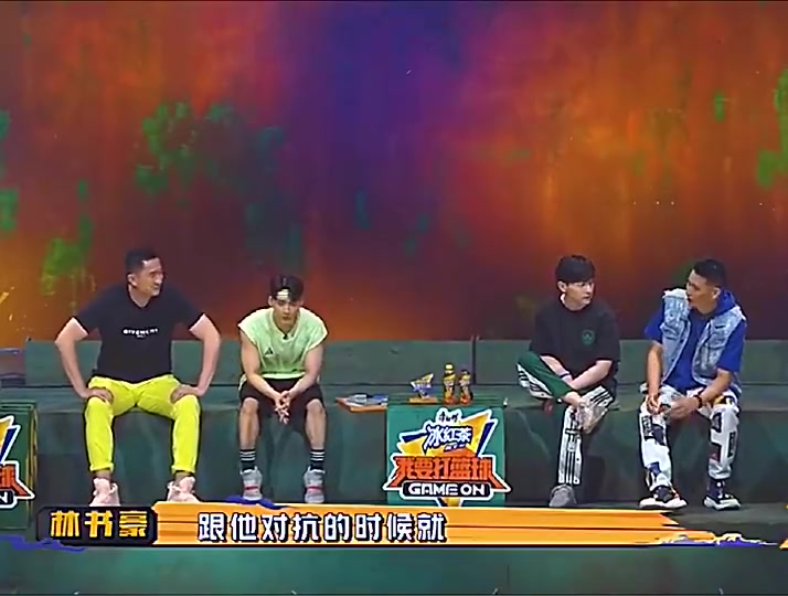 連手掌都有肌肉林書豪曾談詹姆斯變態(tài)級身體實在沒法比